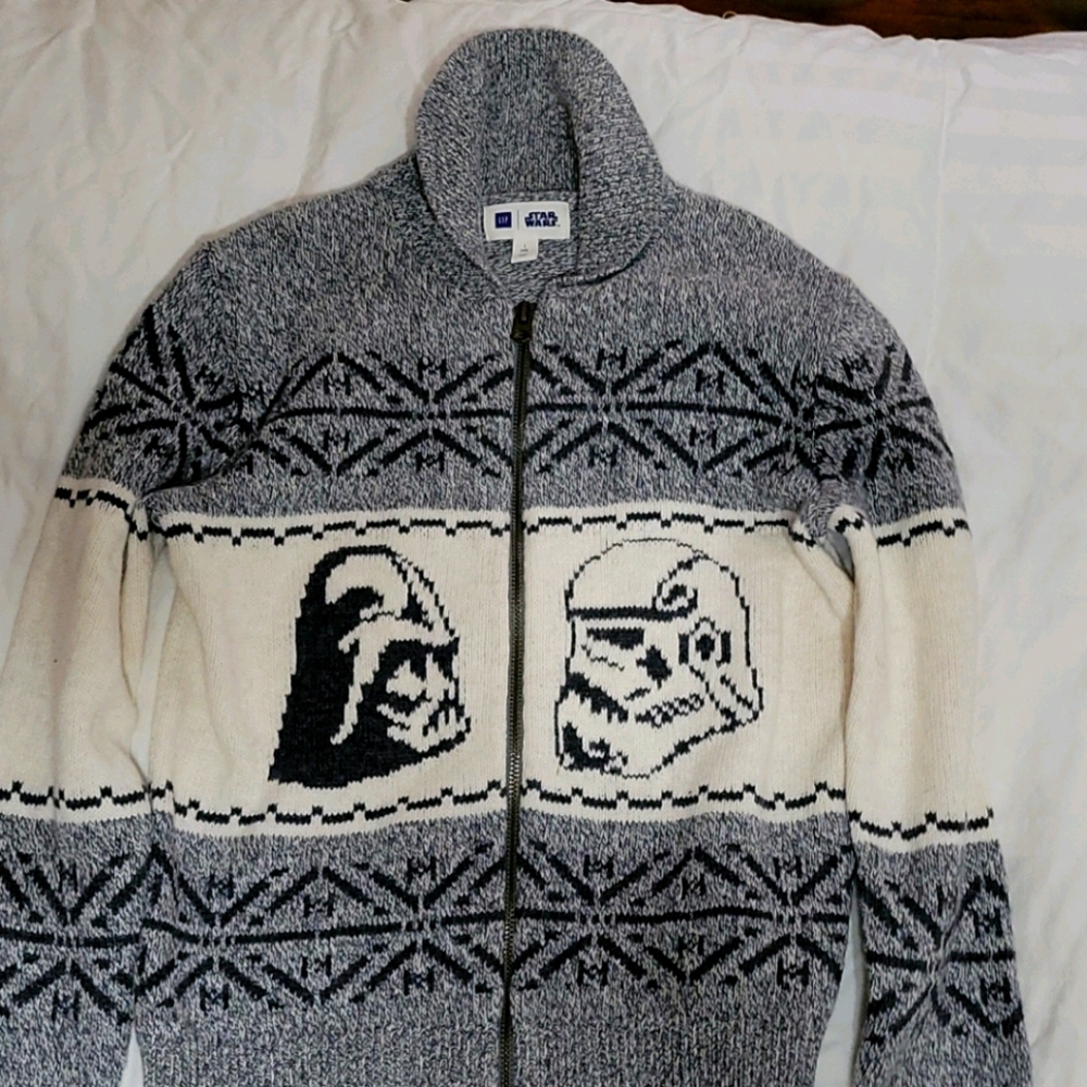 Star Wars Sweater Gap Size 10 Big Boys